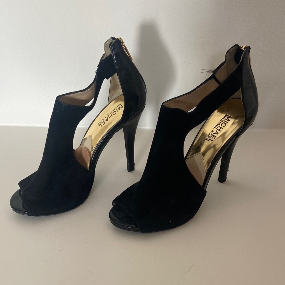 Michael Kors Elegant & Sexy Black High Heels
